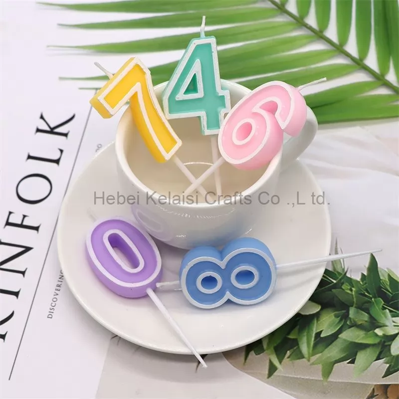 new design cartoon paraffin wax number candle for birthday party