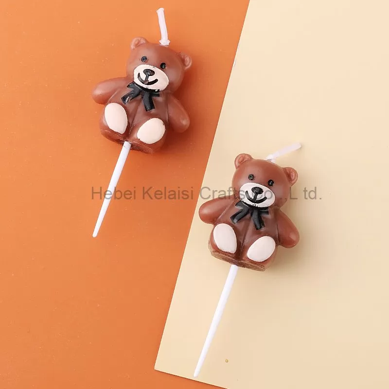 Cute cartoon bear birthday party cake candles