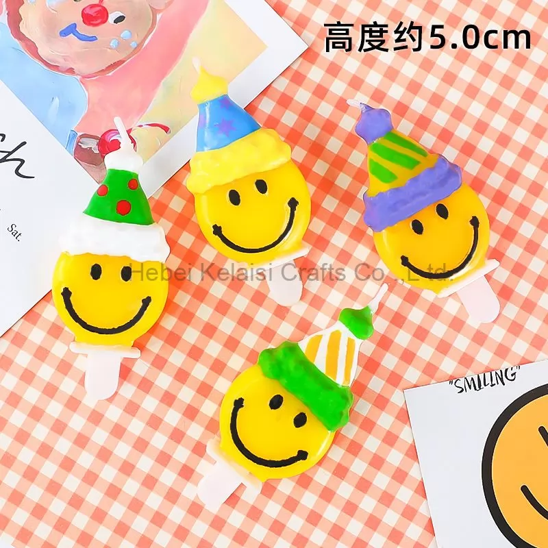 3D Emoticon Smiley Face Smile Birthday Cake Candles