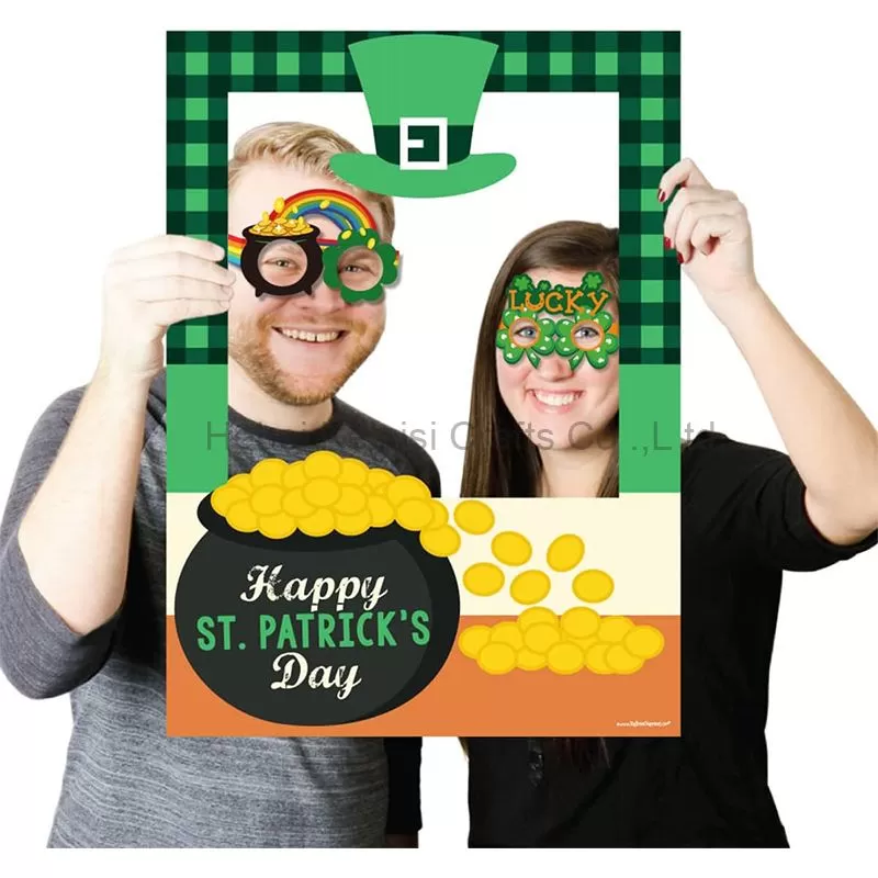 St Patrick's Day Party Favors Glasses