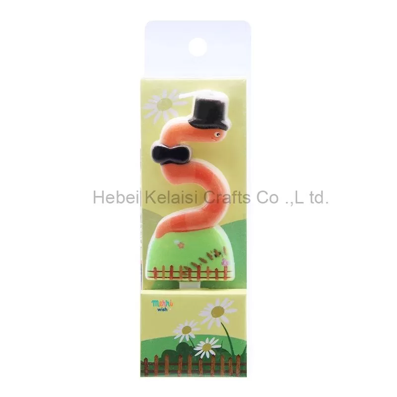 3.6×6.8cm Whimsical Bug Shaped Funny Insect Number Birthday Candle