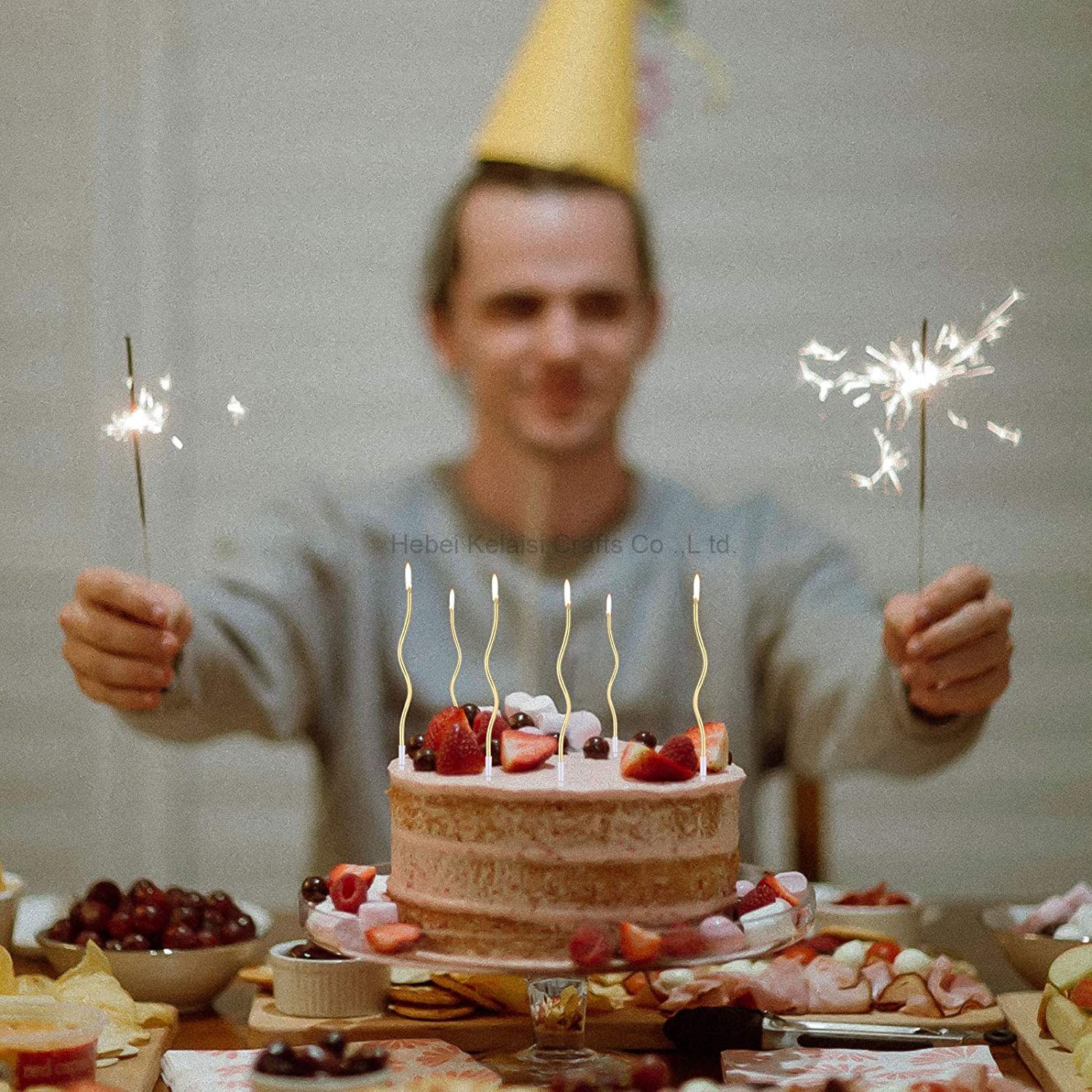 Spiral birthday candle