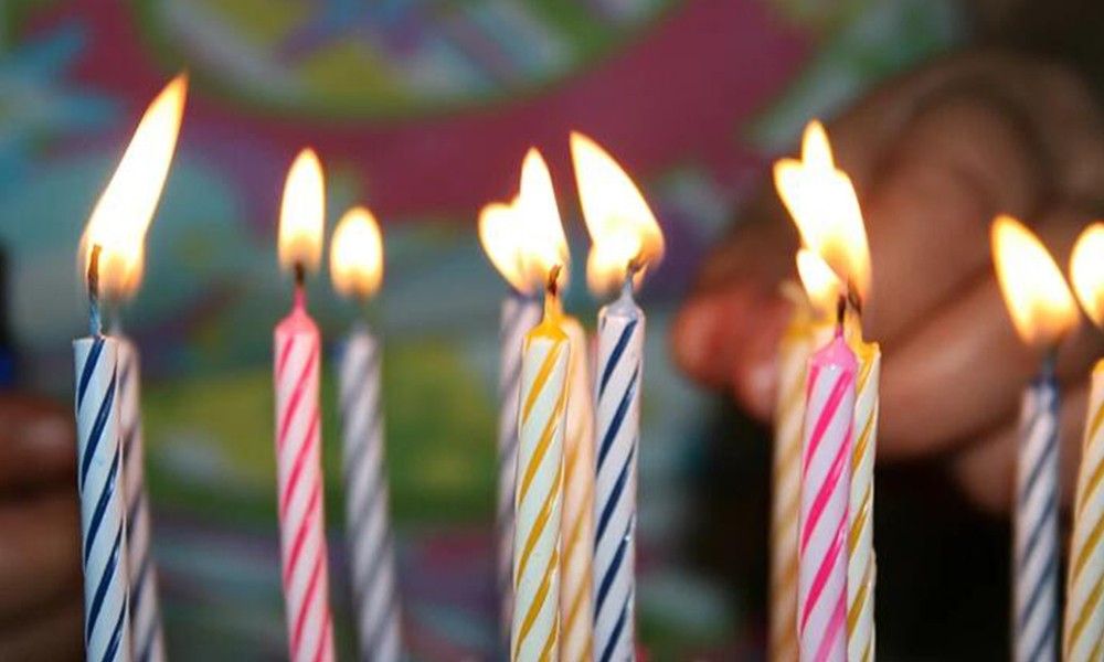 Metallic Mini Threaded Birthday Candle