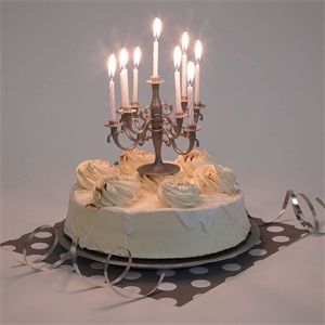 European romantic retro gold plastic creative birthday thread candle holder
